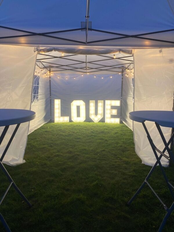 LOVE - verlichte letters van 90cm hoog - Afbeelding 3