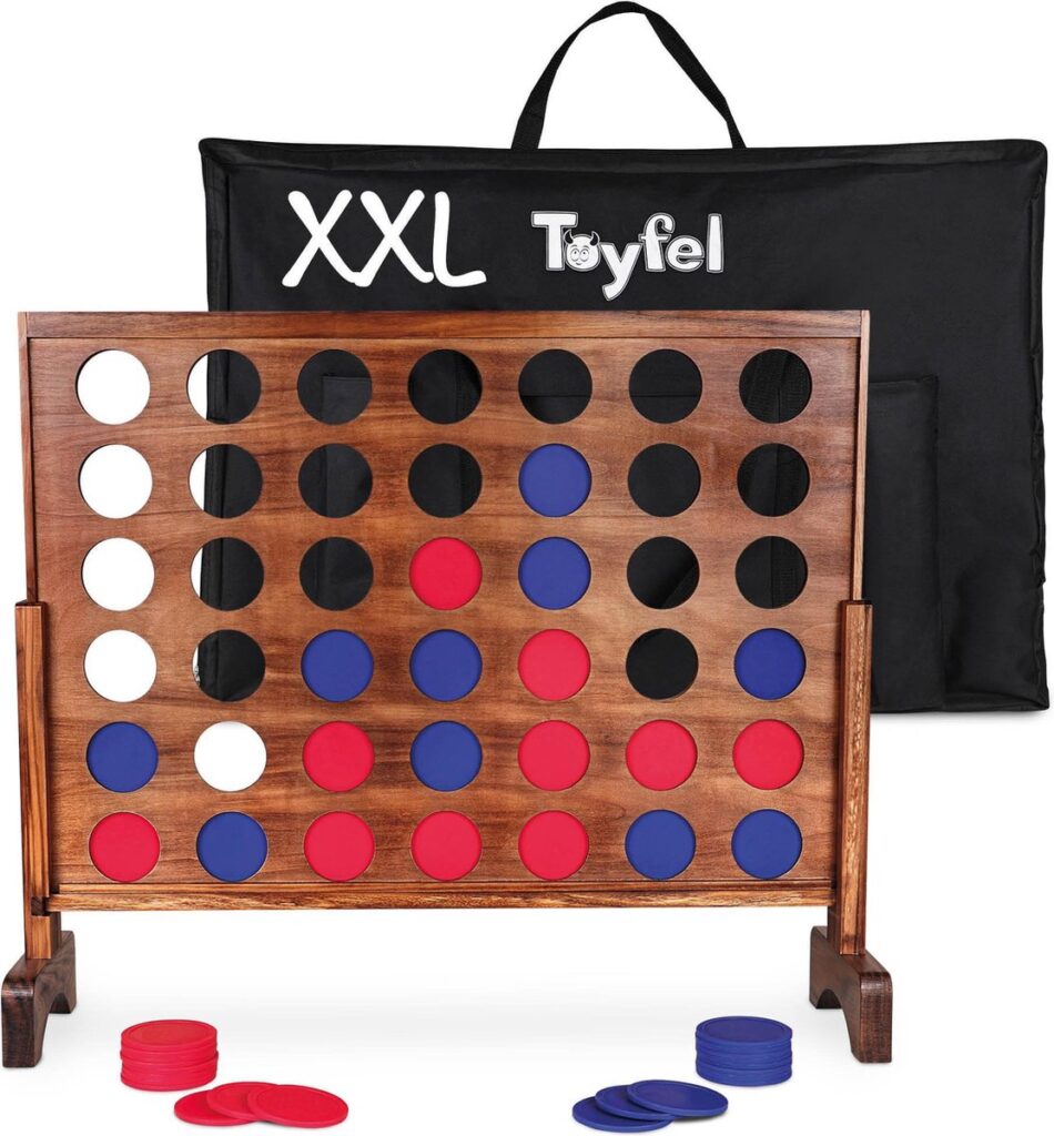 Reuze vier op een rij XL spel van hout te huur bij FunPartyVerhuur in Poppel, ideaal als XL tuinspel voor bruiloften en feesten in regio Turnhout en Ravels.